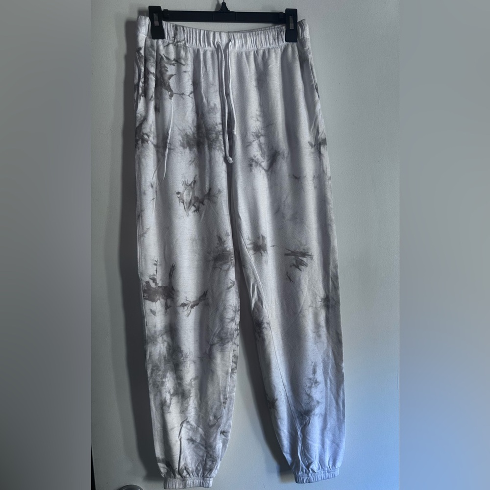 SAGE Collective Fragment Tie Dye Print Boyfriend Cinched Sweatpants